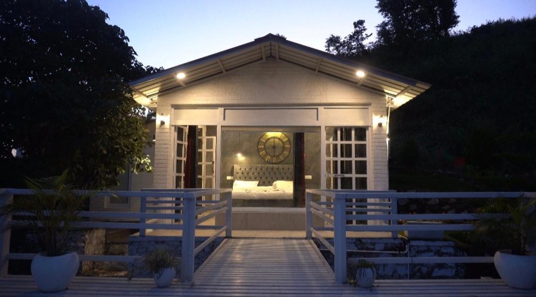 The Bohemian Casa Dehradun Hotel Exterior photo